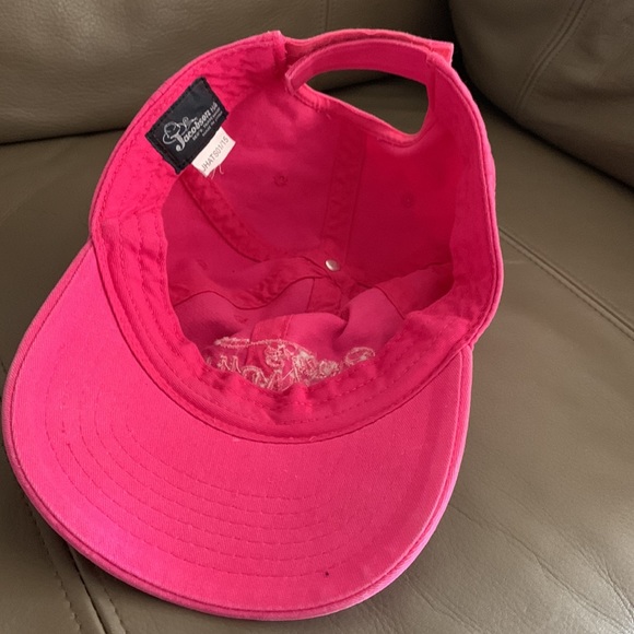 🎀BOGO Free!🎀 Ripley's aquarium baseball cap, hot pink, GUC - Picture 7 of 9